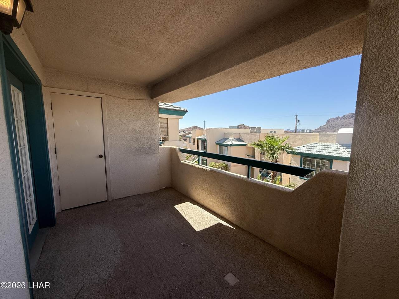 3210 Sweetwater Ave - Photo 1