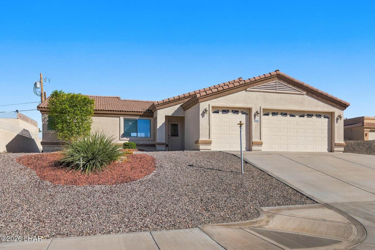 3061 Shoshone Dr - Photo 1