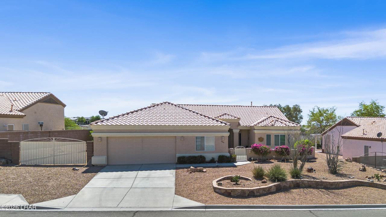 2634 Sanctuary Dr - Photo 1