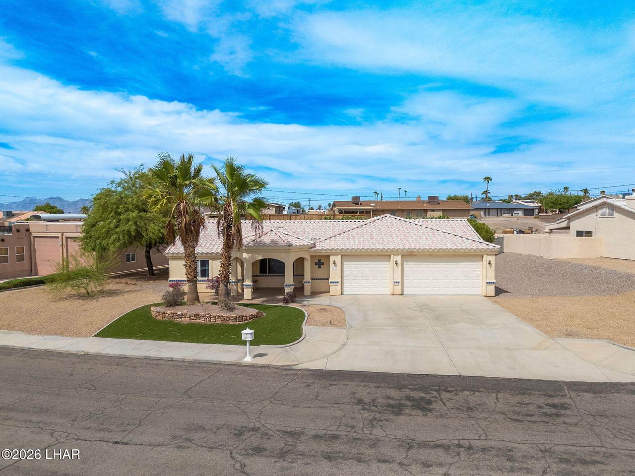 https://bt-photos.global.ssl.fastly.net/lakehavasu/1280_boomver_1_1042665-2.jpg