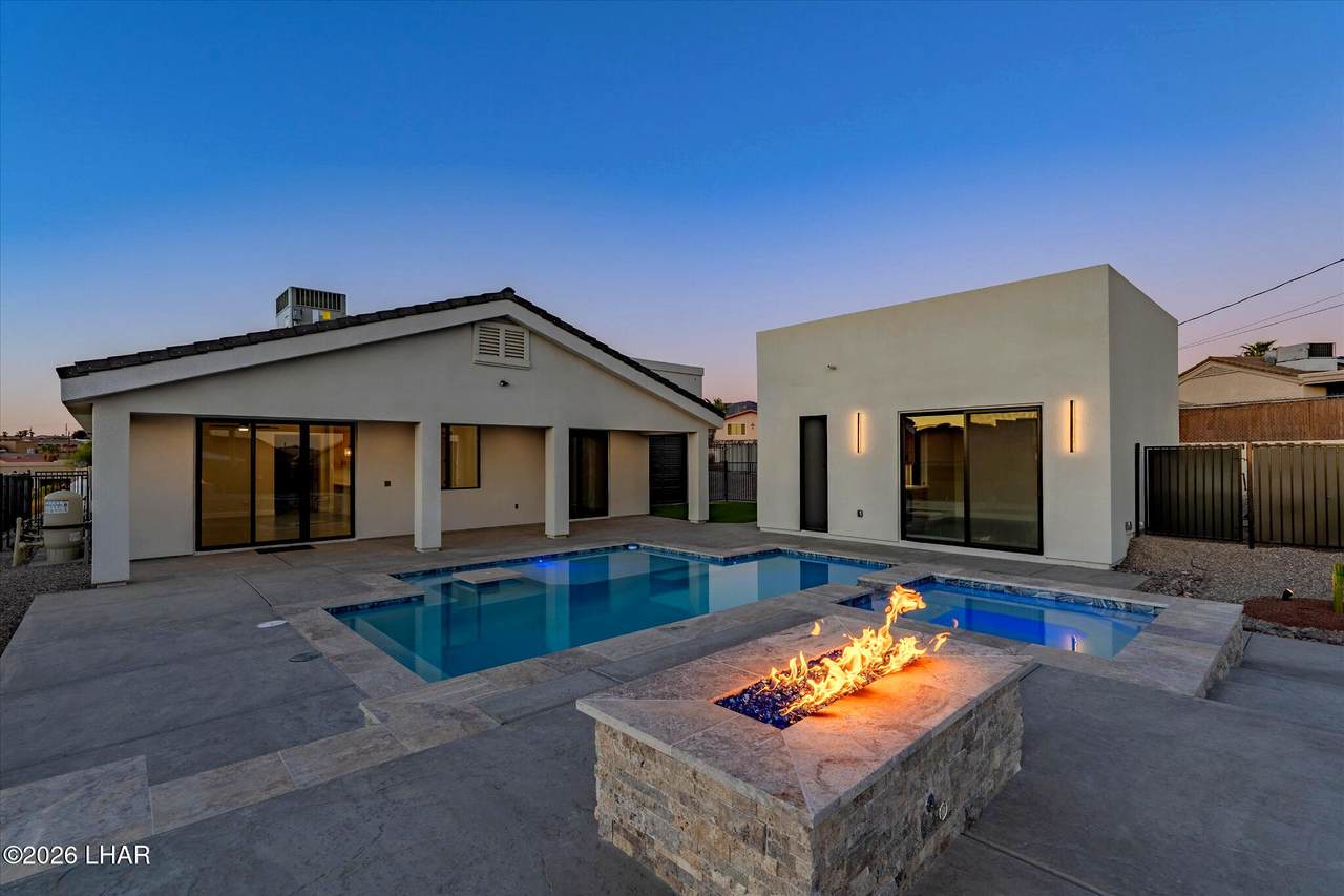 https://bt-photos.global.ssl.fastly.net/lakehavasu/1280_boomver_2_1042732-2.jpg
