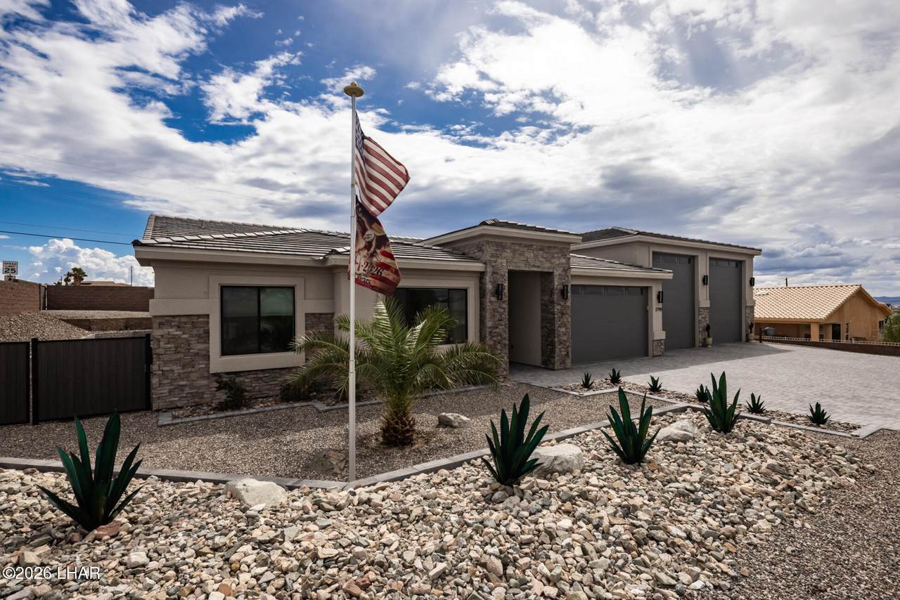 https://bt-photos.global.ssl.fastly.net/lakehavasu/1280_boomver_1_1042761-2.jpg