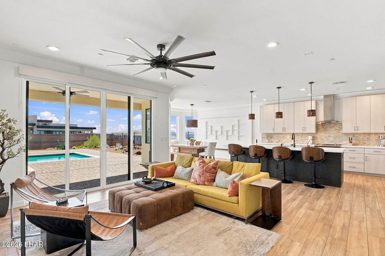 https://bt-photos.global.ssl.fastly.net/lakehavasu/1280_boomver_1_1042779-2.jpg
