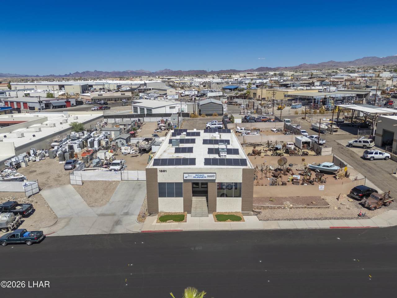 1881 W Acoma Blvd W, Lake Havasu City, AZ 86403