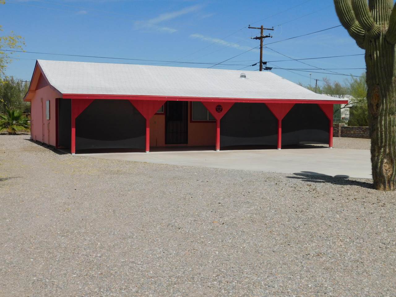 475 Roadrunner Pl - Photo 1