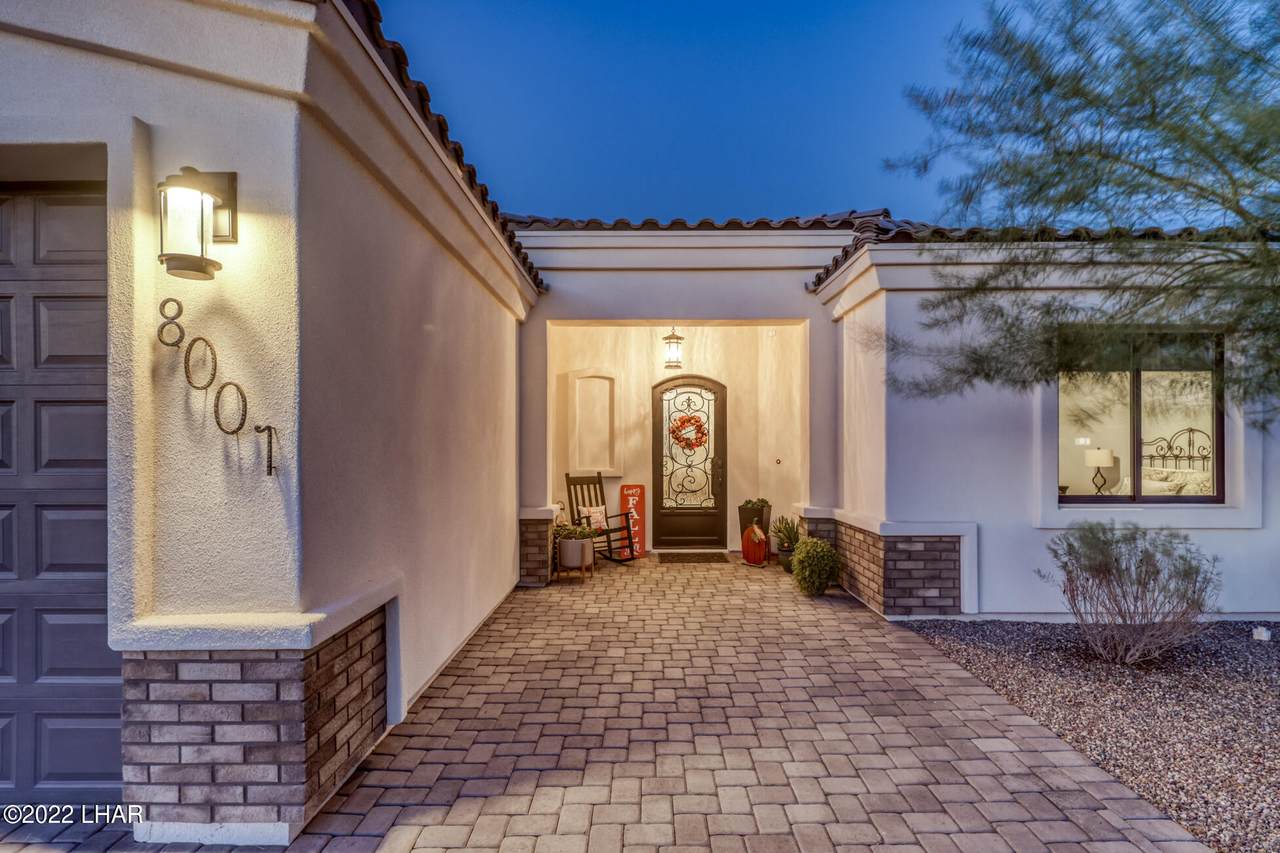 8001 Corte Del Lago - Photo 1