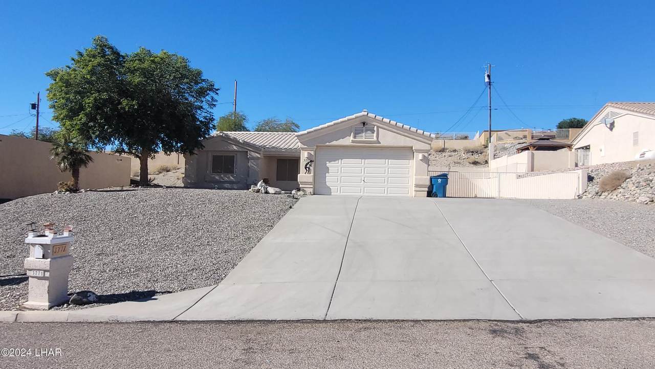 3771 Kiowa Blvd - Photo 1