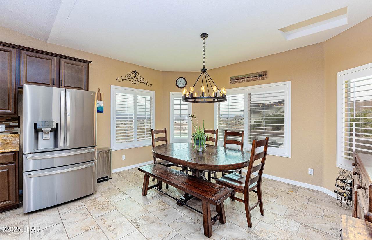 https://bt-photos.global.ssl.fastly.net/lakehavasu/1280_boomver_2_1034608-2.jpg