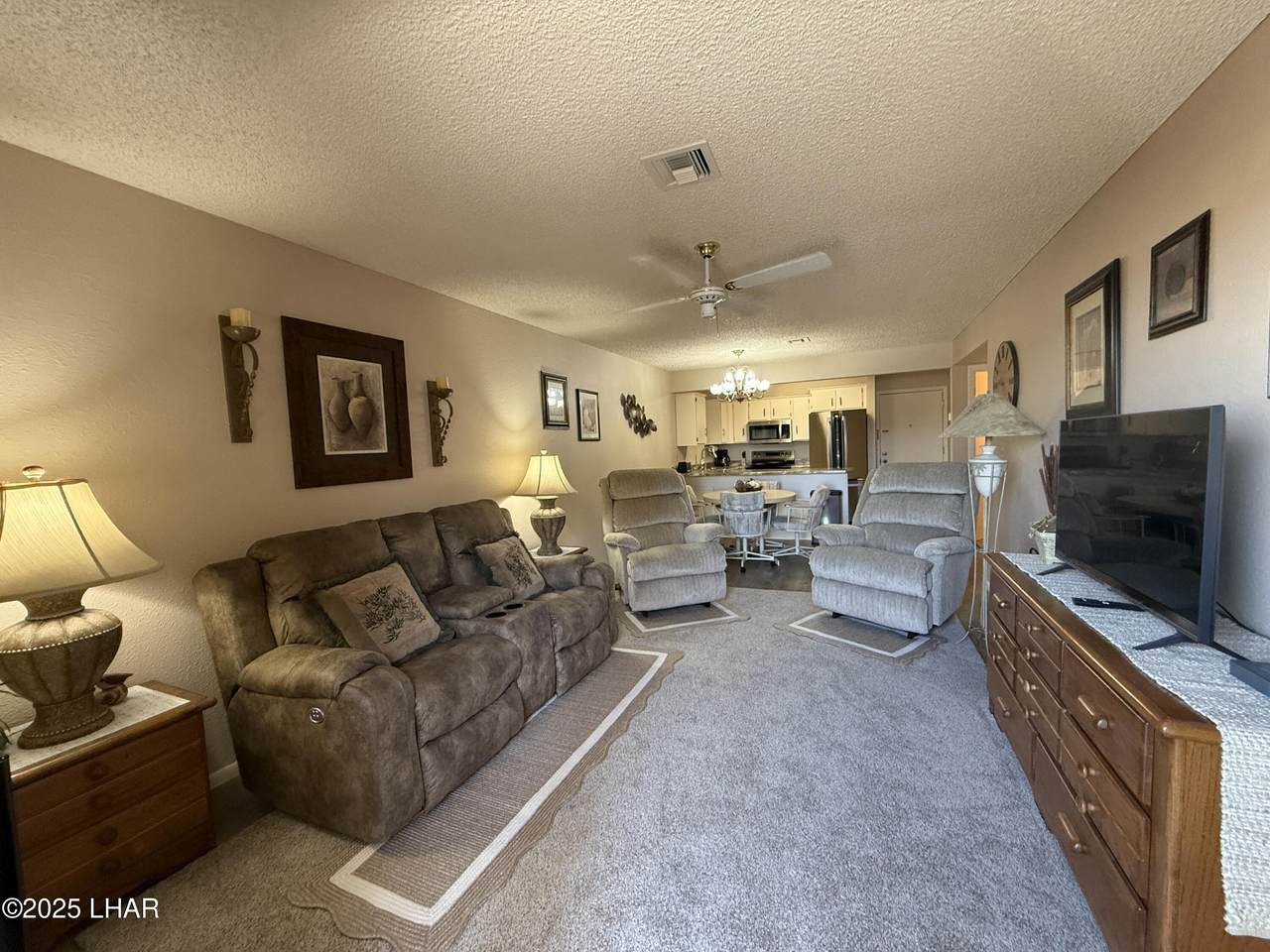 https://bt-photos.global.ssl.fastly.net/lakehavasu/orig_boomver_2_1034914-2.jpg