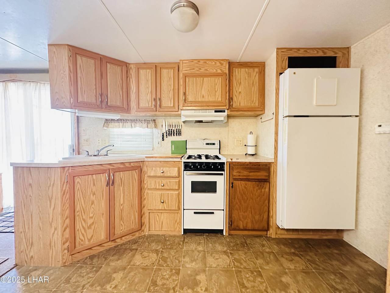 https://bt-photos.global.ssl.fastly.net/lakehavasu/1280_boomver_5_1034945-2.jpg