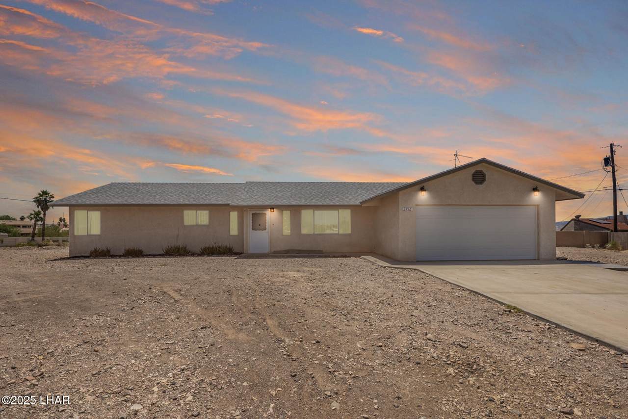 3716 Sloop Ln - Photo 1