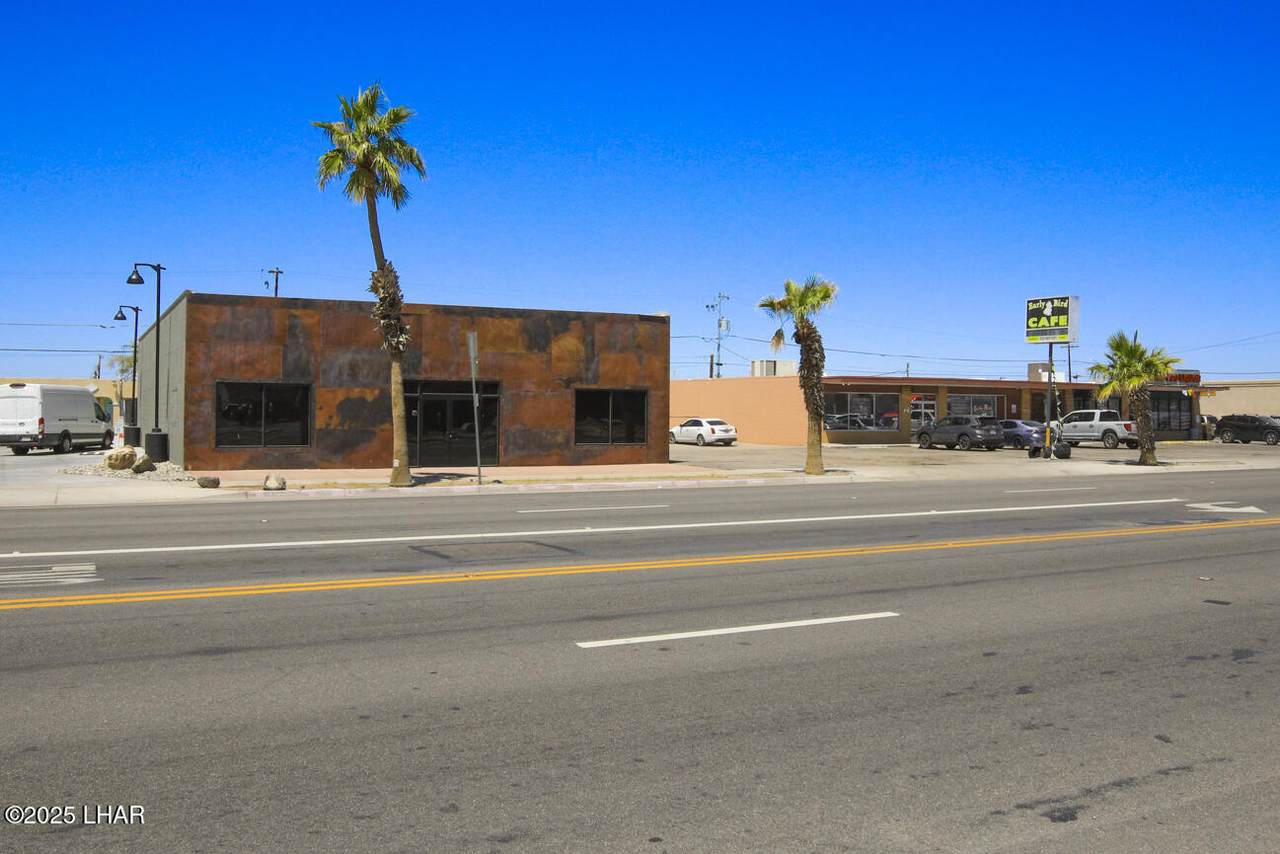 https://bt-photos.global.ssl.fastly.net/lakehavasu/1280_boomver_2_1035939-2.jpg