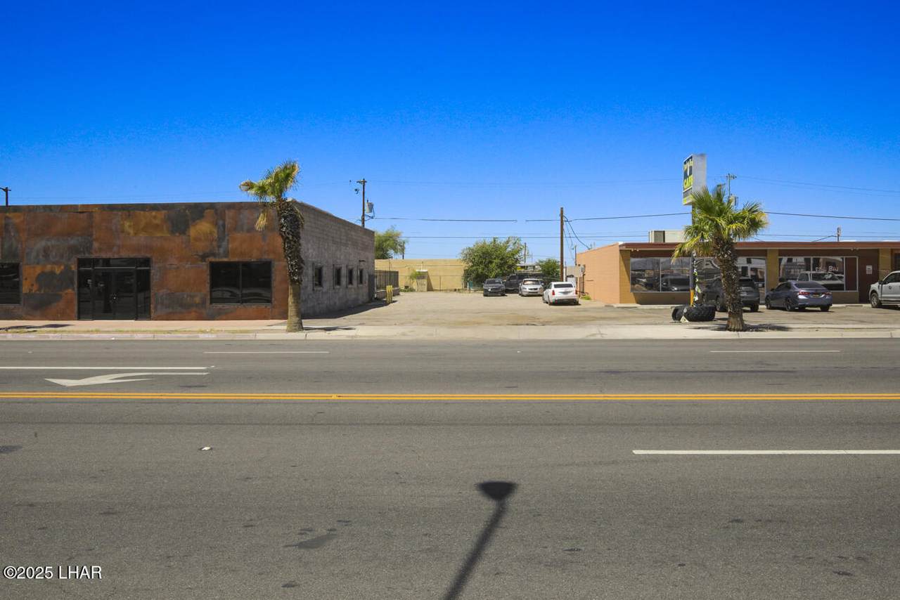 https://bt-photos.global.ssl.fastly.net/lakehavasu/1280_boomver_2_1035939-2.jpg