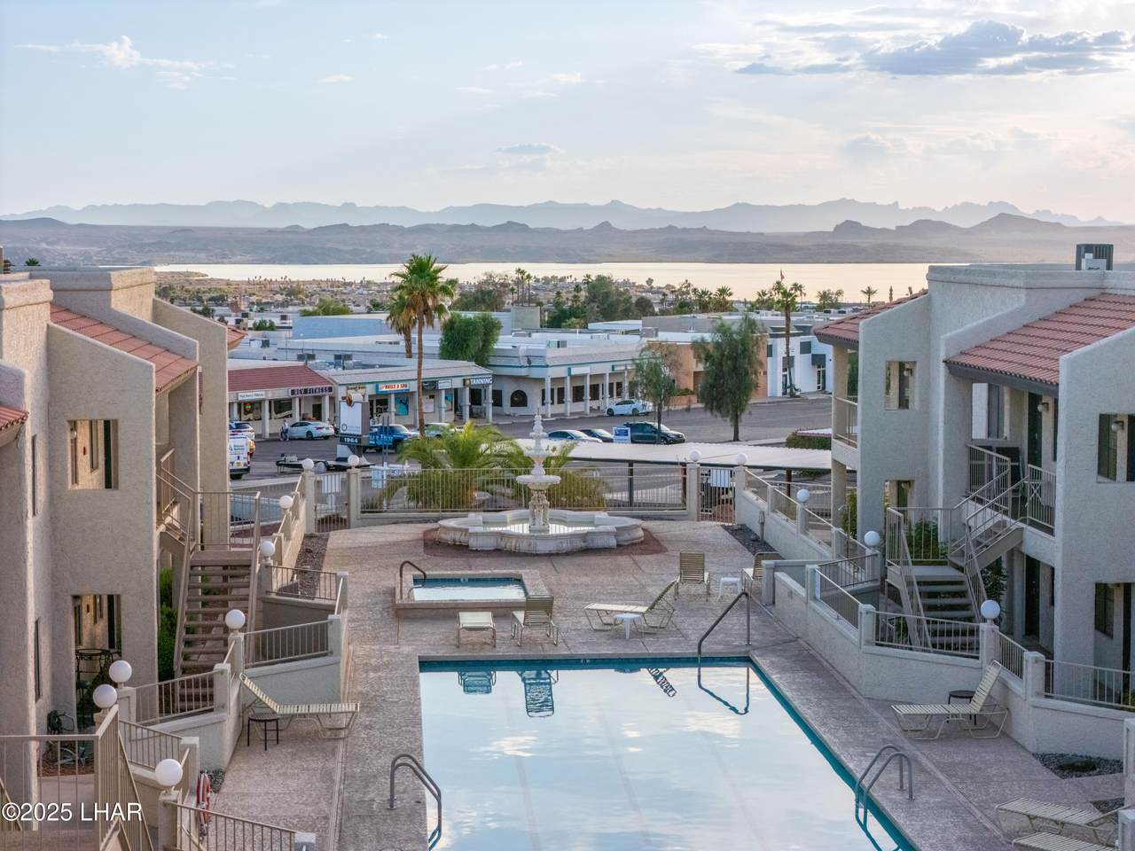 1989 Mesquite Ave - Photo 1