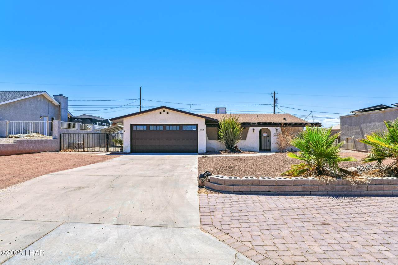 3062 Appaloosa Dr - Photo 1