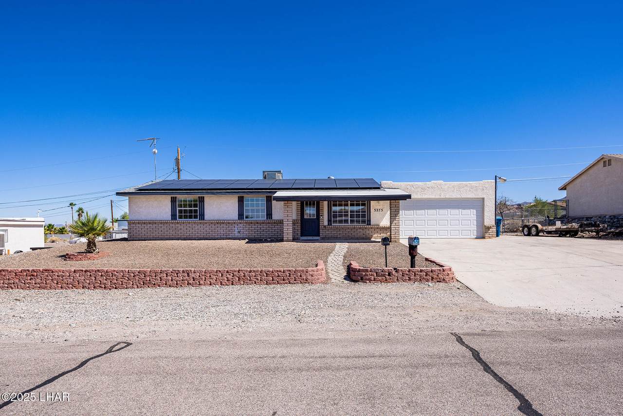 3275 Sombrero Dr - Photo 1