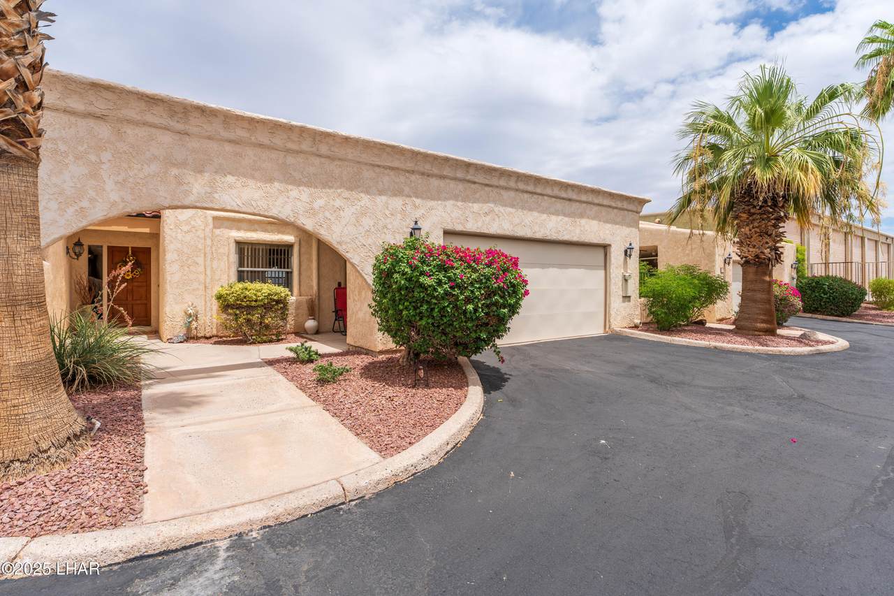 330 Nautical Estates Dr - Photo 1