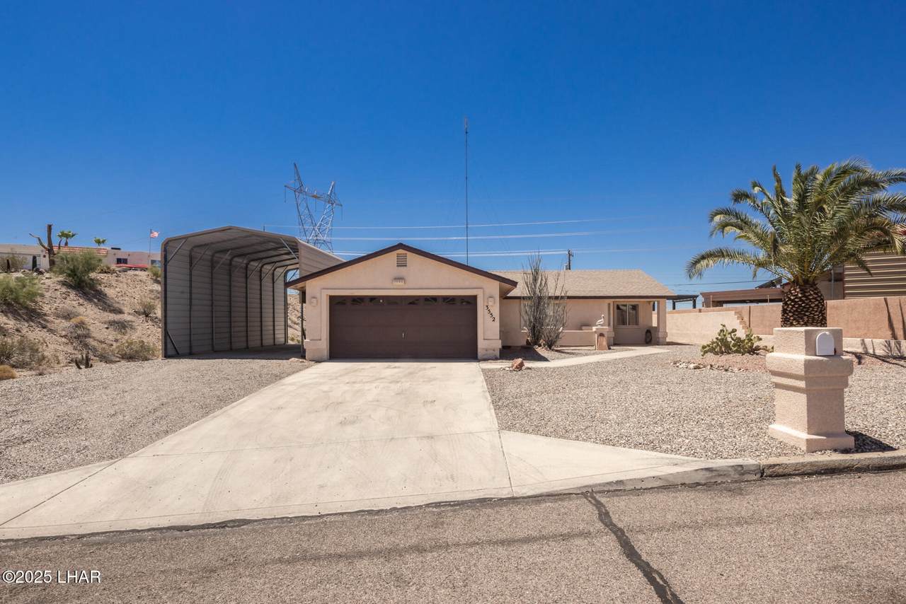3552 Pelican Dr - Photo 1