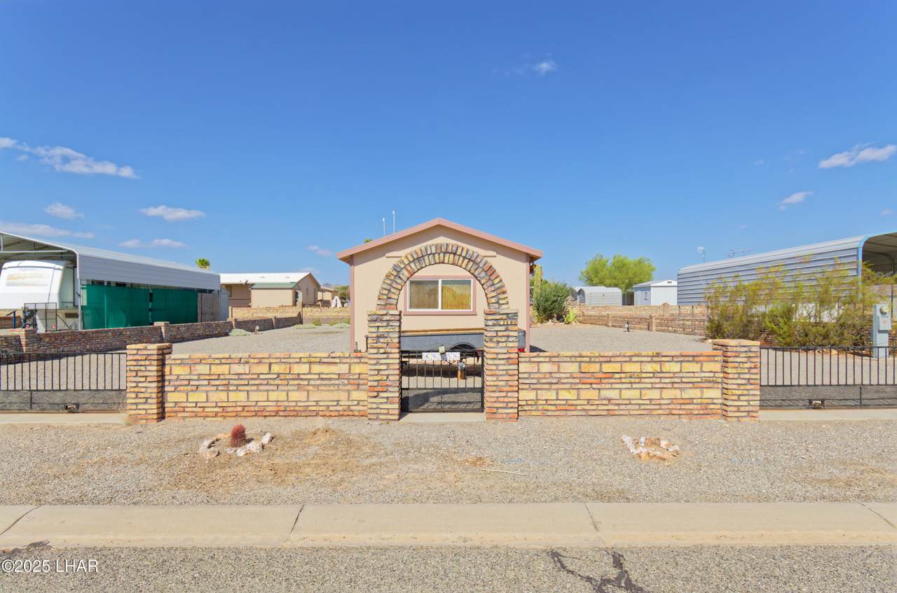 49556 Diamond Ave - Photo 1