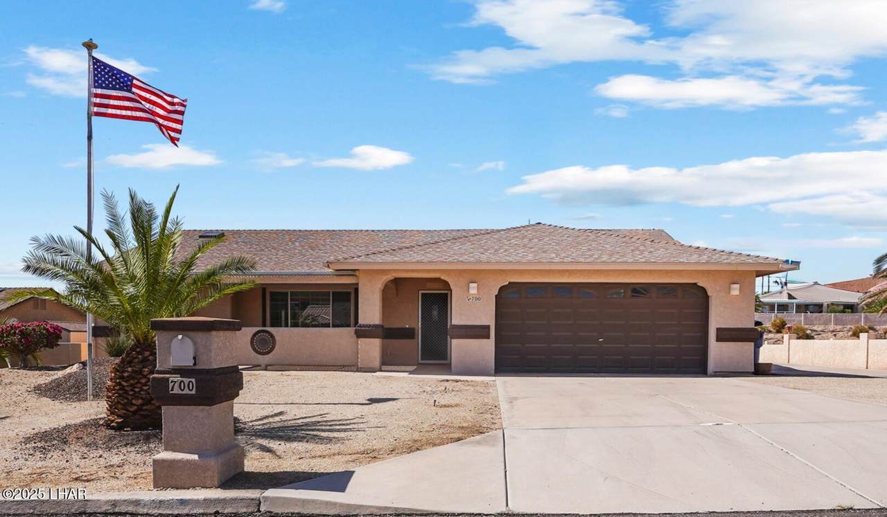 700 Apache Dr - Photo 1