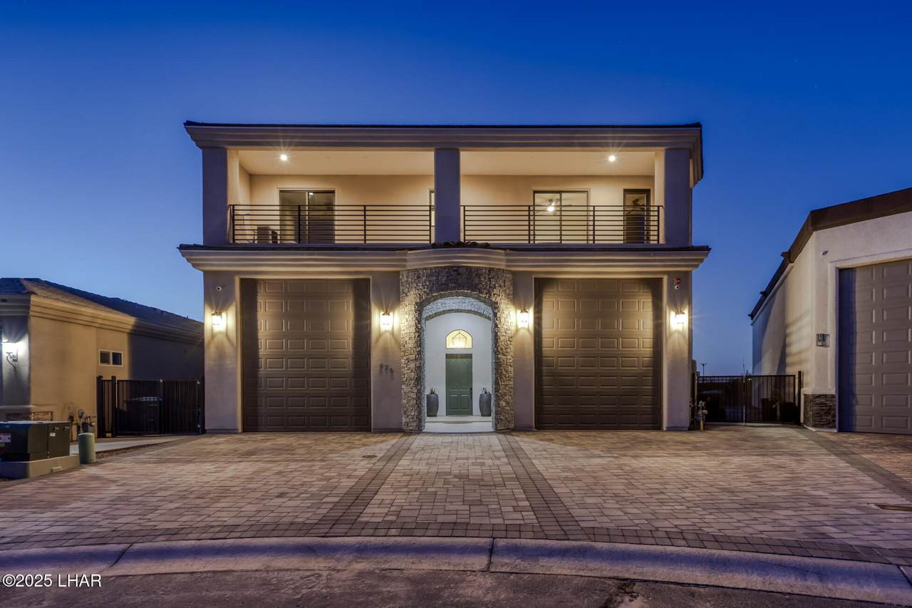 676 Grand Island Cir - Photo 1