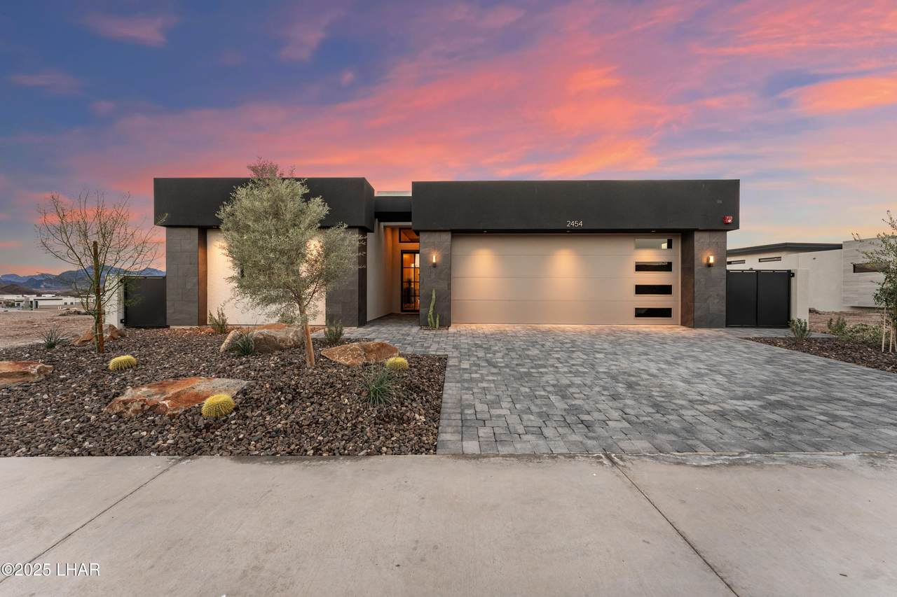 2454 Sunset Rdg Ct - Photo 1