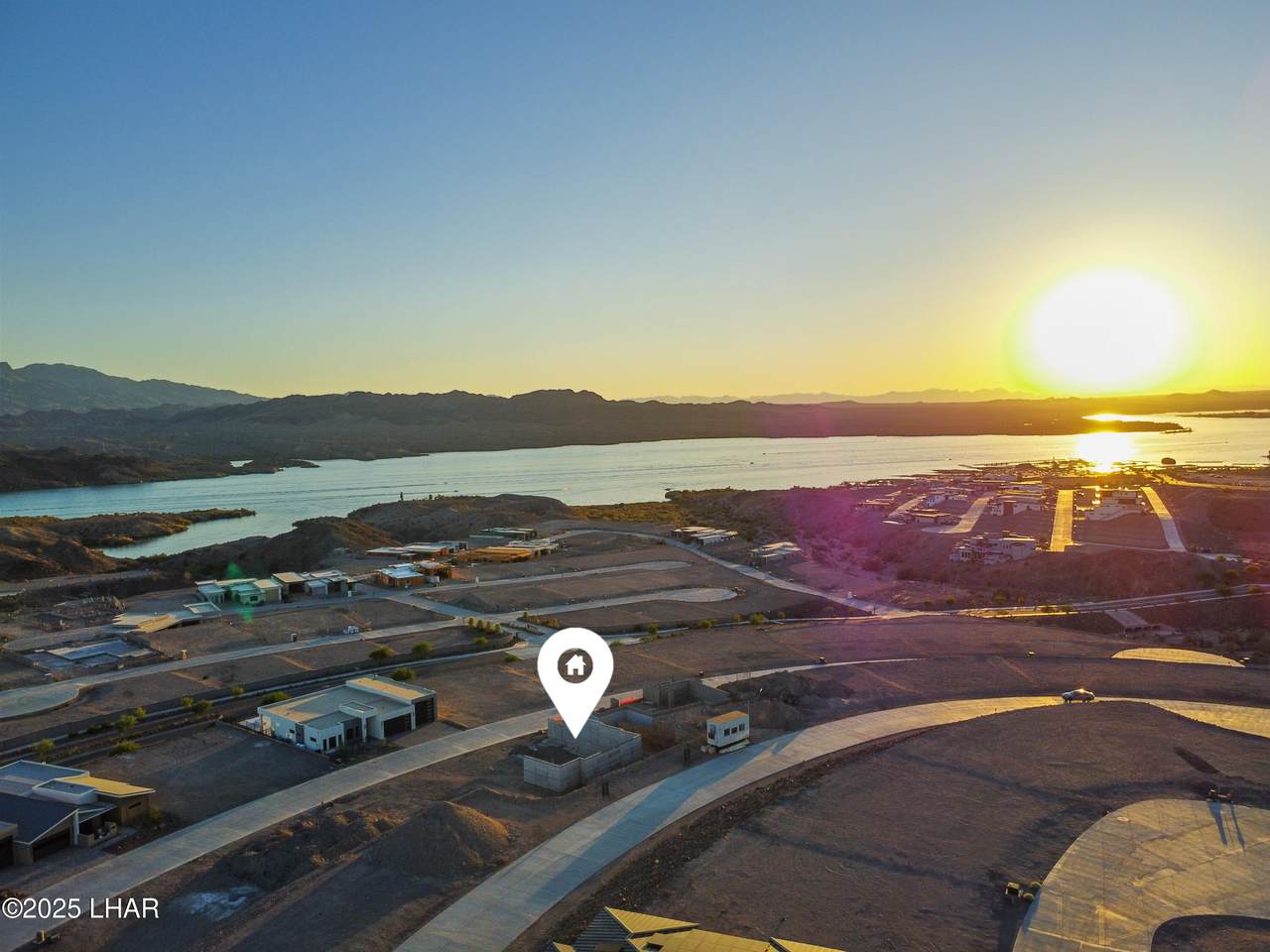 2404 Desert Rdg Ct - Photo 1