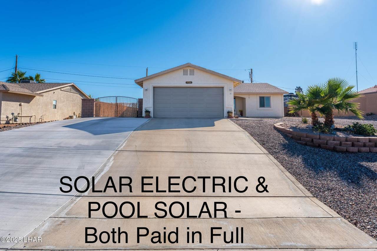 3710 Aqua Dr - Photo 1