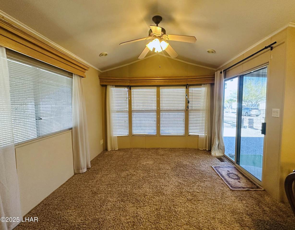 https://bt-photos.global.ssl.fastly.net/lakehavasu/1280_boomver_3_1038506-2.jpg