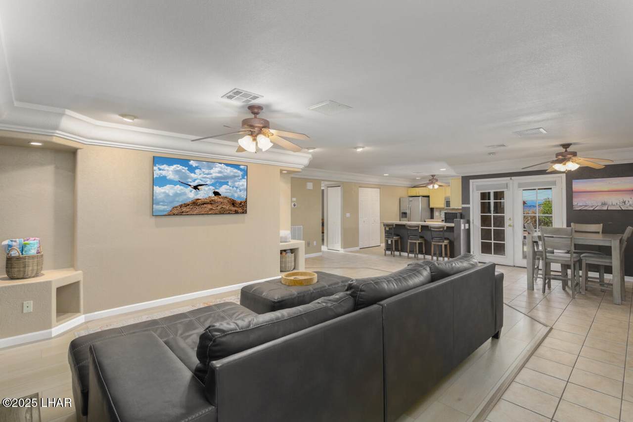https://bt-photos.global.ssl.fastly.net/lakehavasu/1280_boomver_2_1038518-2.jpg