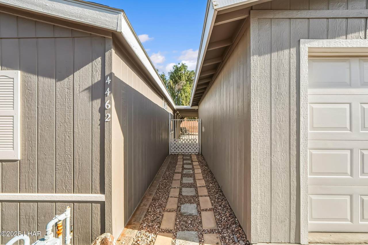 https://bt-photos.global.ssl.fastly.net/lakehavasu/1280_boomver_2_1038605-2.jpg