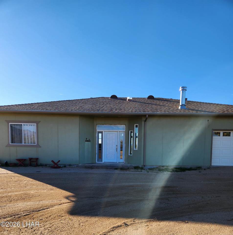 19310 John Wayne Rd - Photo 1
