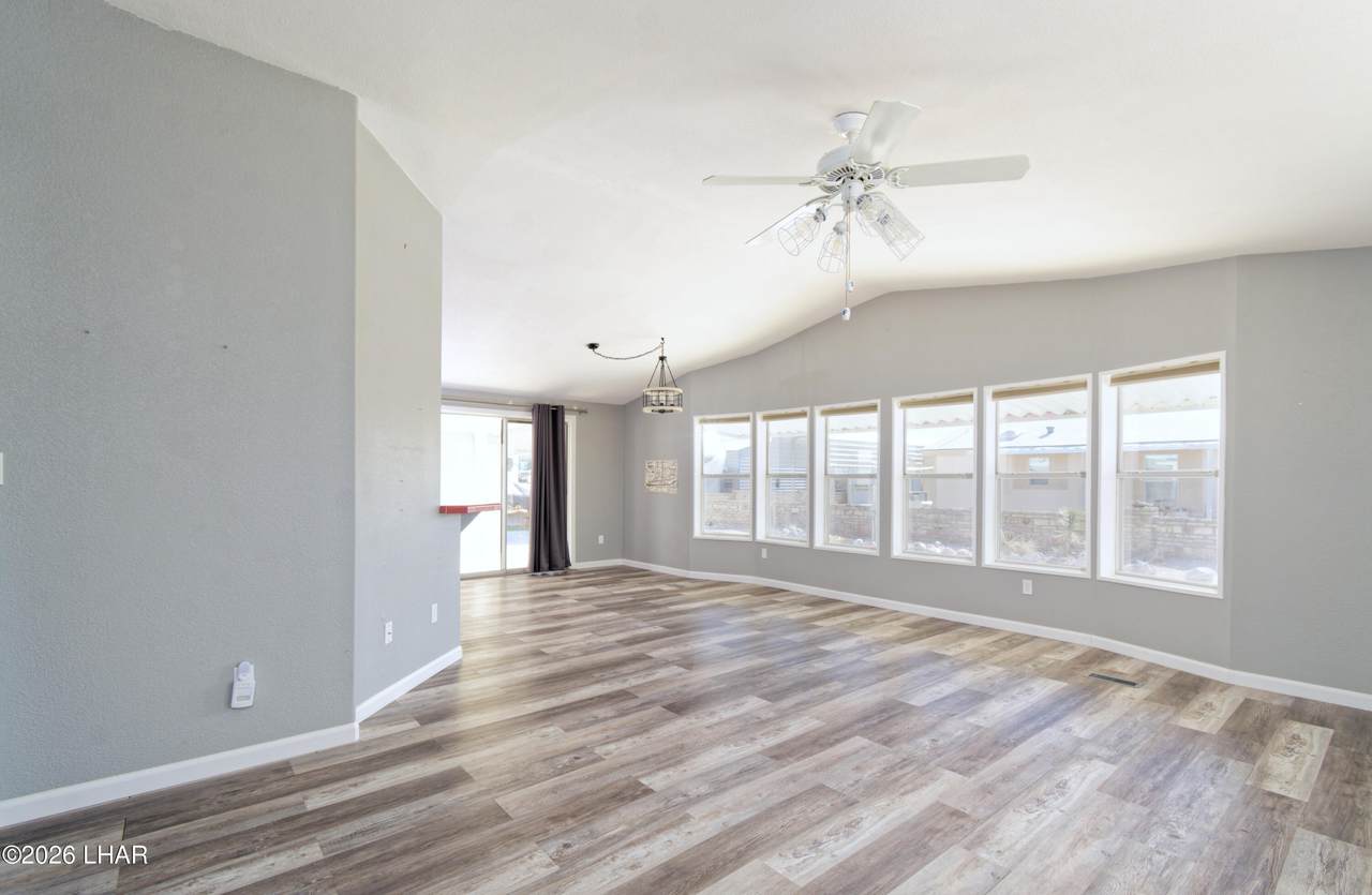 https://bt-photos.global.ssl.fastly.net/lakehavasu/1280_boomver_1_1038940-2.jpg