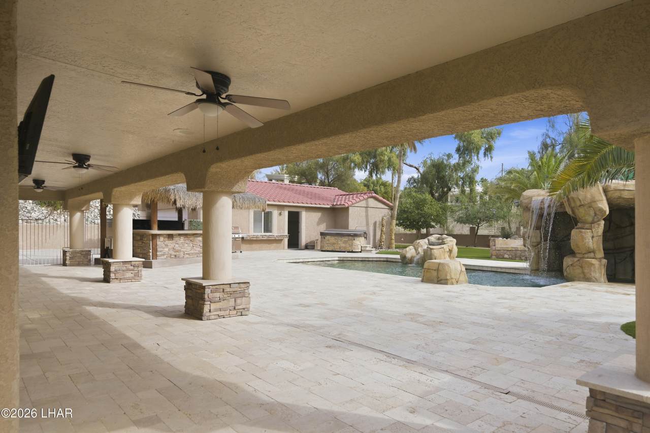https://bt-photos.global.ssl.fastly.net/lakehavasu/1280_boomver_2_1039036-2.jpg