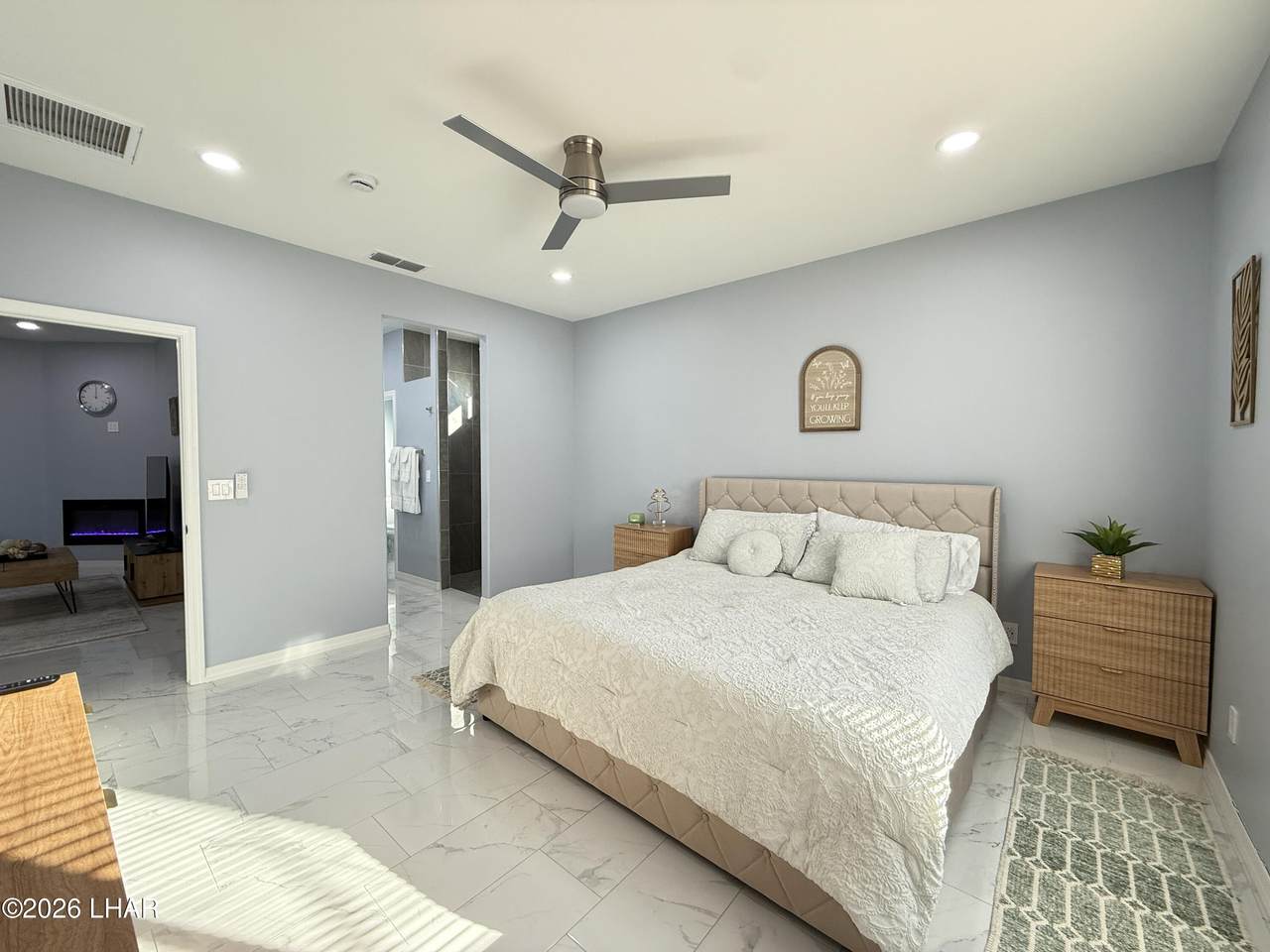 https://bt-photos.global.ssl.fastly.net/lakehavasu/orig_boomver_2_1039178-2.jpg