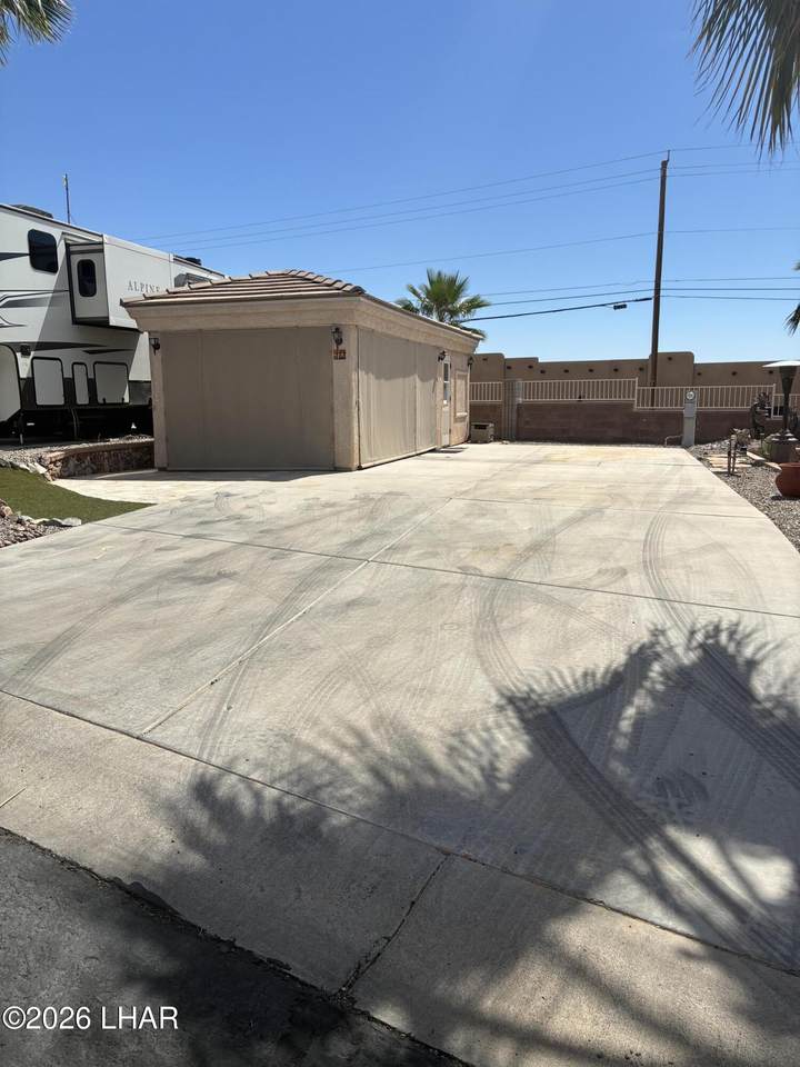 https://bt-photos.global.ssl.fastly.net/lakehavasu/1280_boomver_1_1039722-2.jpg