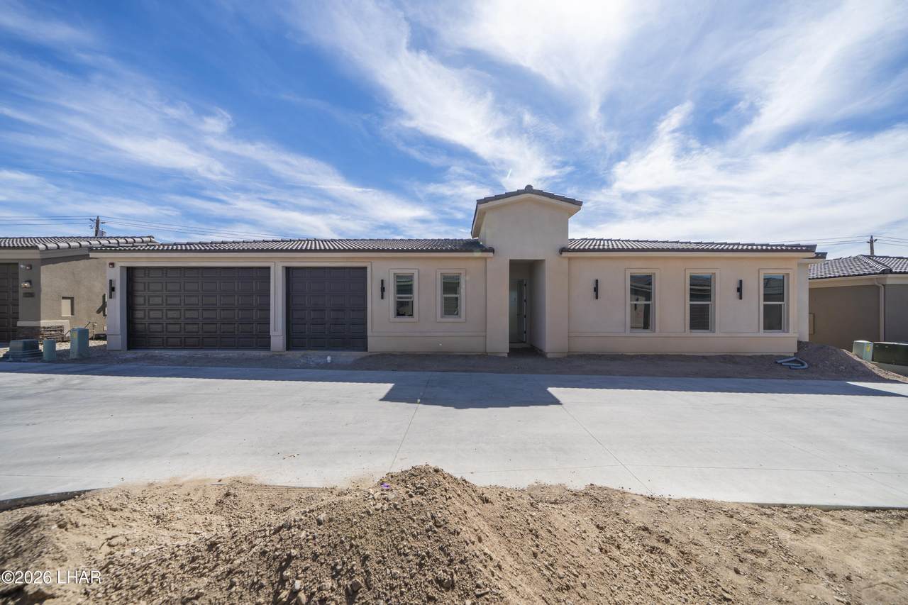 3080 Arapaho Dr - Photo 1