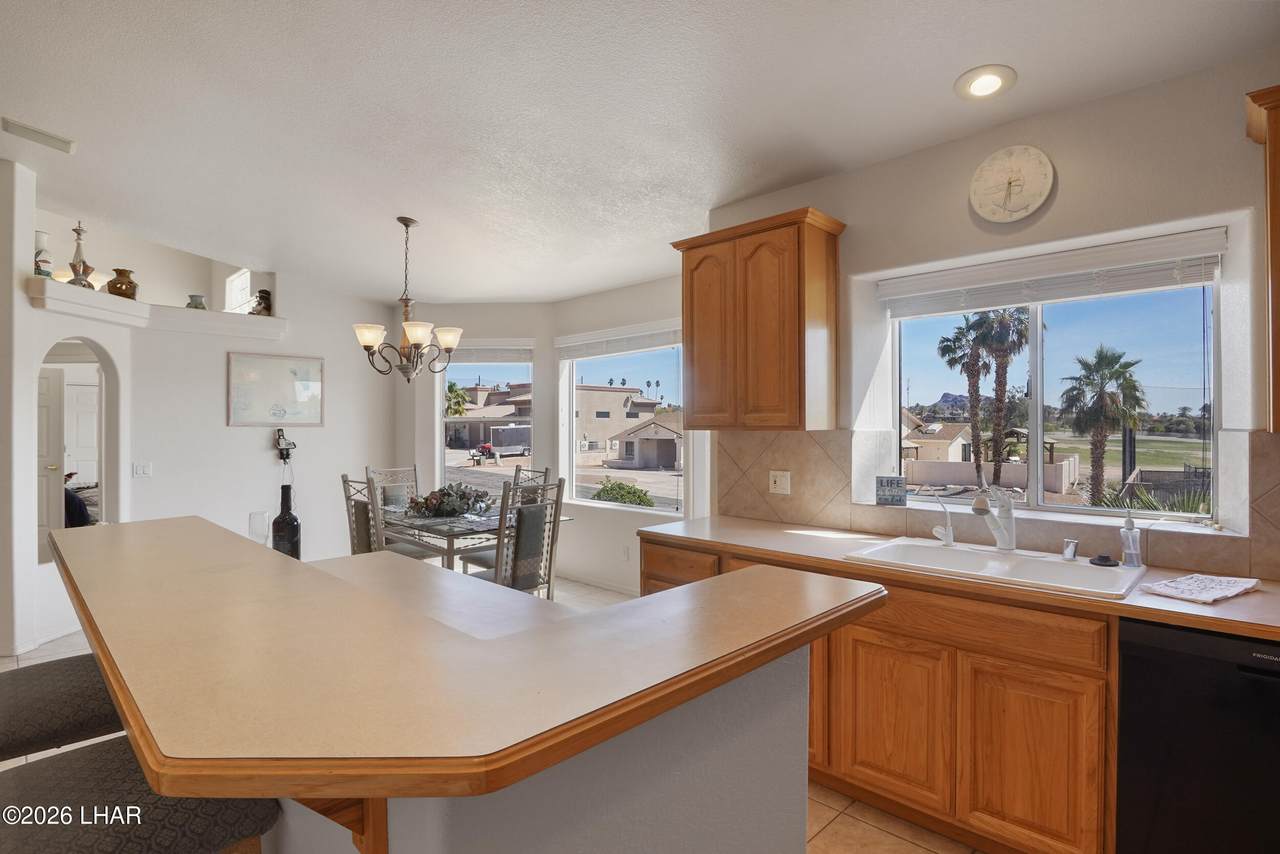 https://bt-photos.global.ssl.fastly.net/lakehavasu/1280_boomver_2_1039943-2.jpg