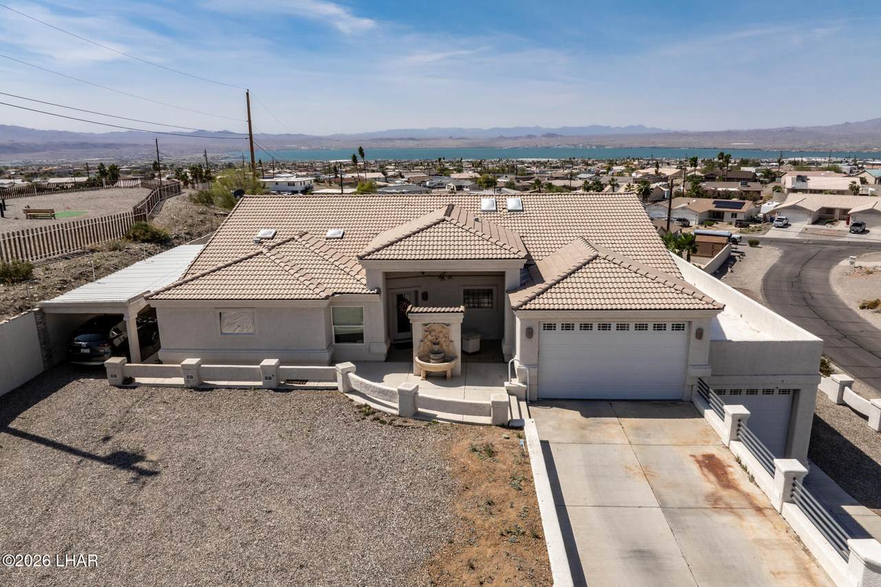 2760 Barbara Dr - Photo 1