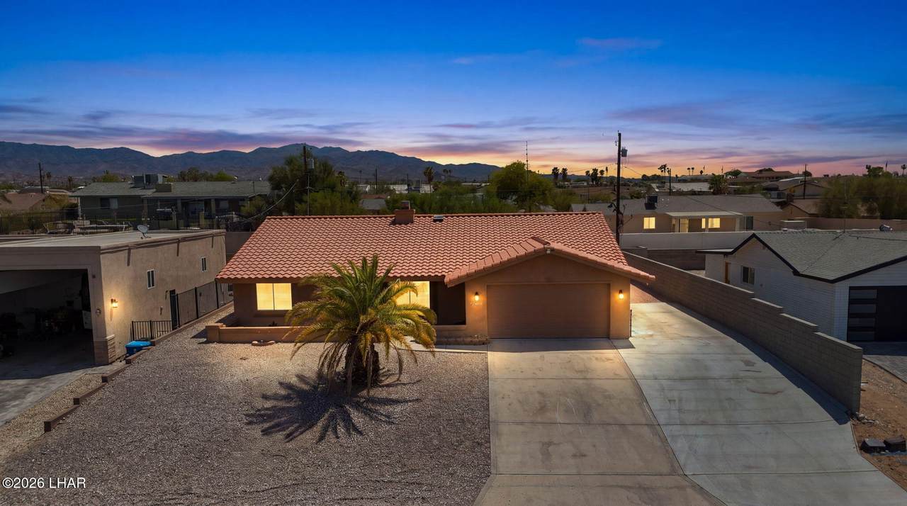 https://bt-photos.global.ssl.fastly.net/lakehavasu/1280_boomver_2_1040265-2.jpg