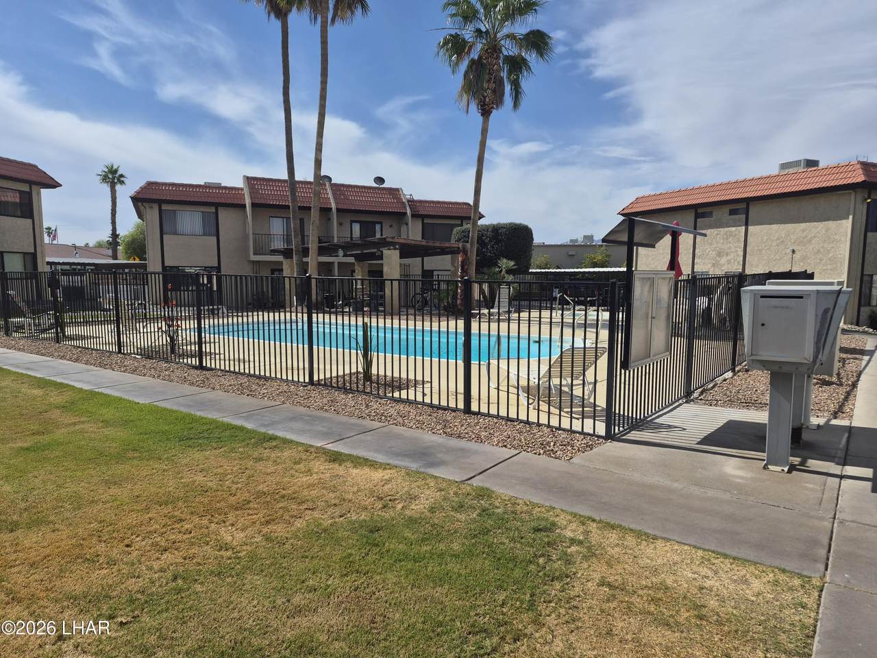 https://bt-photos.global.ssl.fastly.net/lakehavasu/1280_boomver_2_1040363-2.jpg