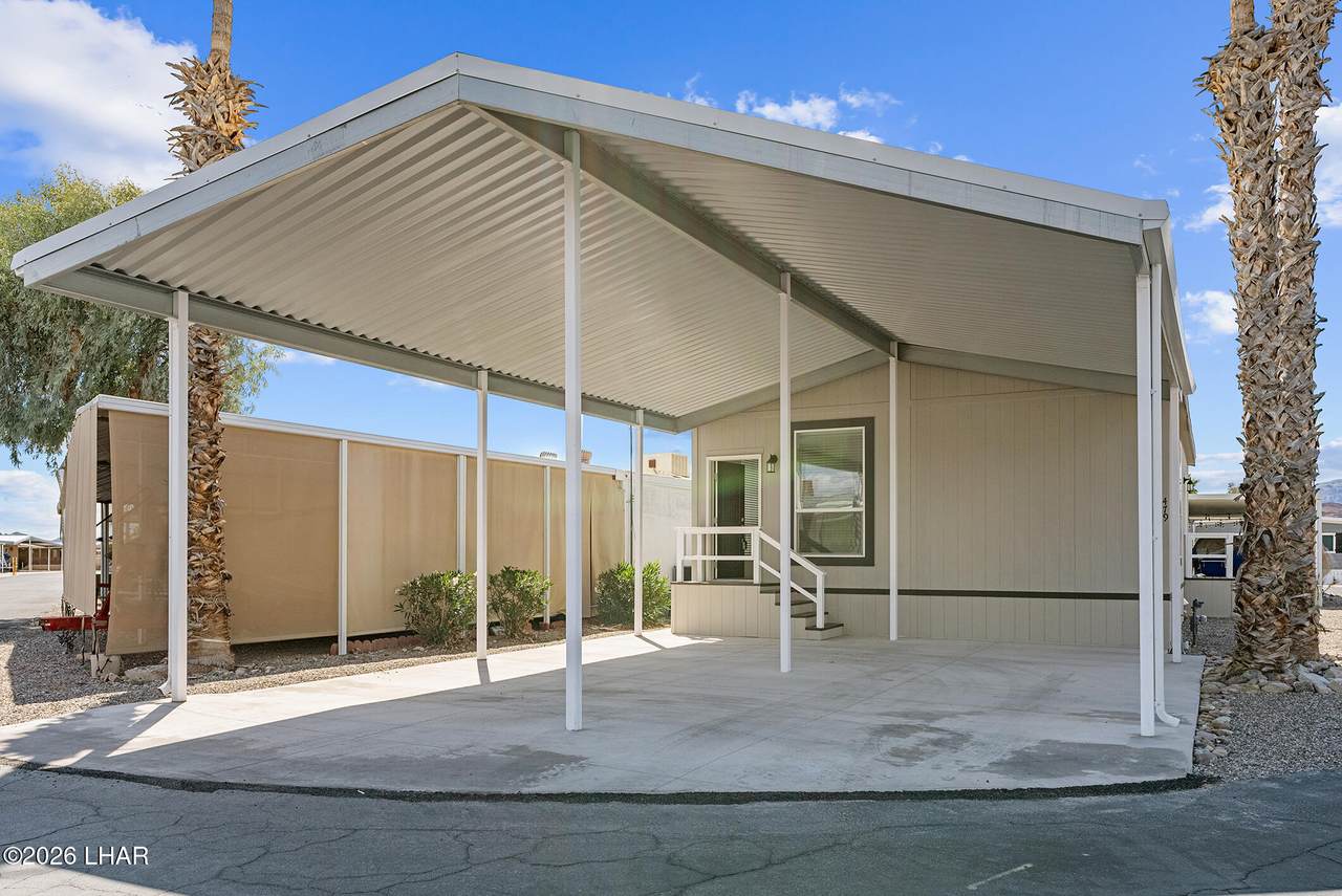 601 Beachcomber Blvd - Photo 1