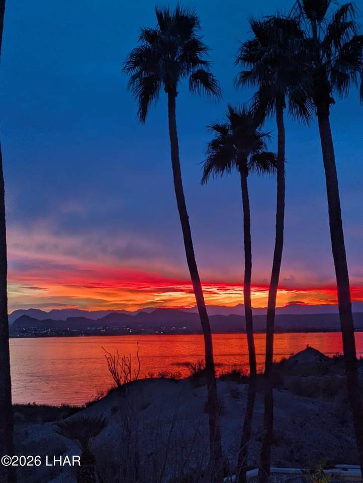 https://bt-photos.global.ssl.fastly.net/lakehavasu/1280_boomver_1_1040490-2.jpg