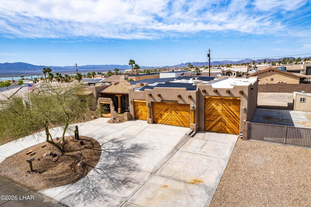 https://bt-photos.global.ssl.fastly.net/lakehavasu/1280_boomver_2_1040560-2.jpg