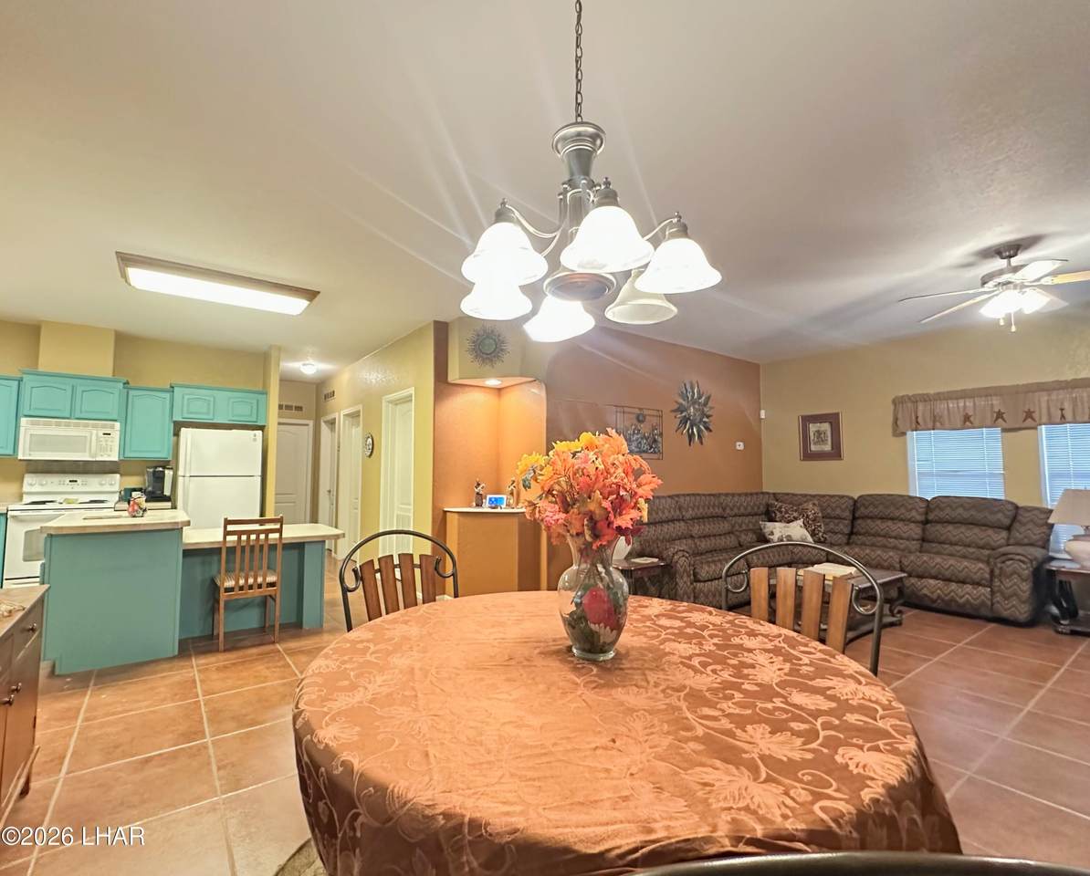 https://bt-photos.global.ssl.fastly.net/lakehavasu/1280_boomver_3_1040713-2.jpg