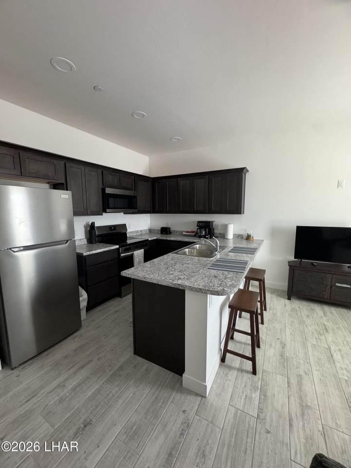 https://bt-photos.global.ssl.fastly.net/lakehavasu/1280_boomver_2_1040724-2.jpg
