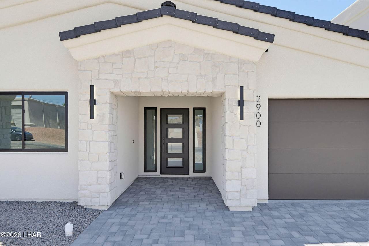2900 Tonto Dr - Photo 1