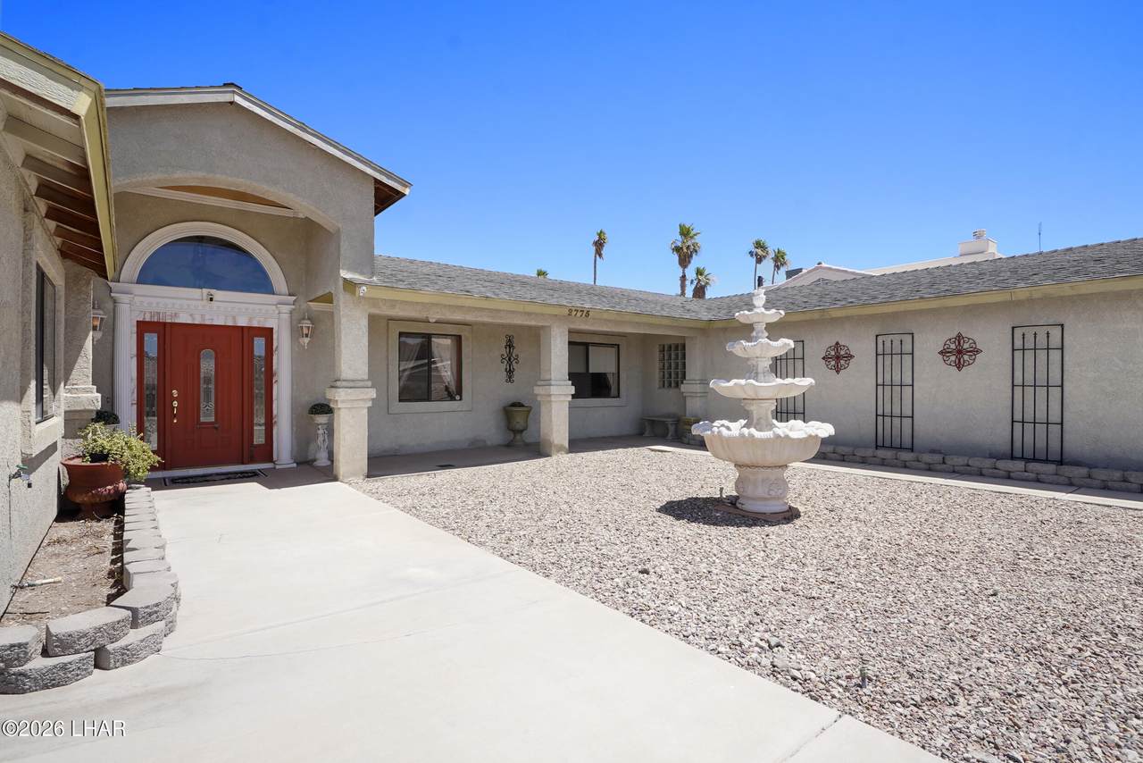 2775 Briarcrest Dr - Photo 1