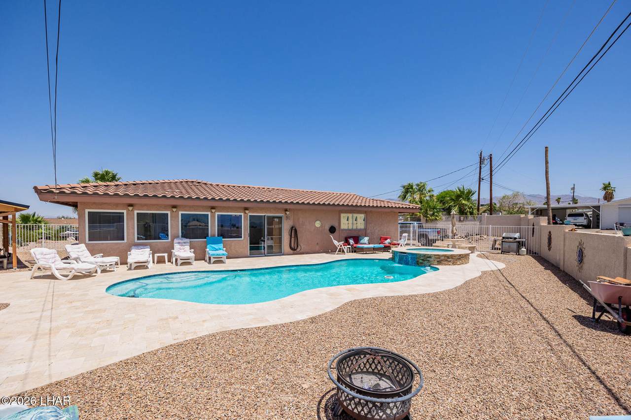 2130 Wallapai Dr - Photo 1