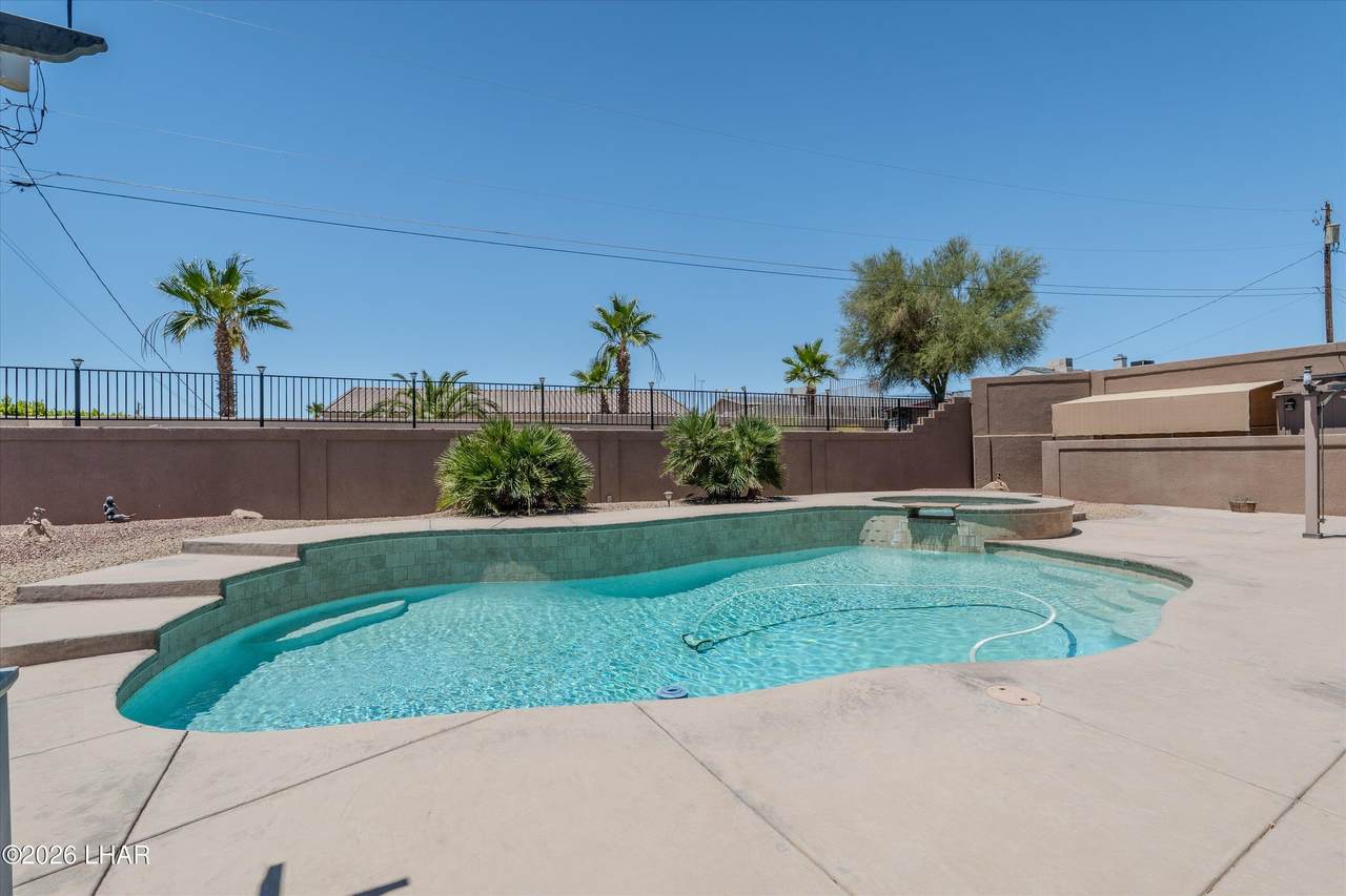 https://bt-photos.global.ssl.fastly.net/lakehavasu/1280_boomver_2_1041109-2.jpg